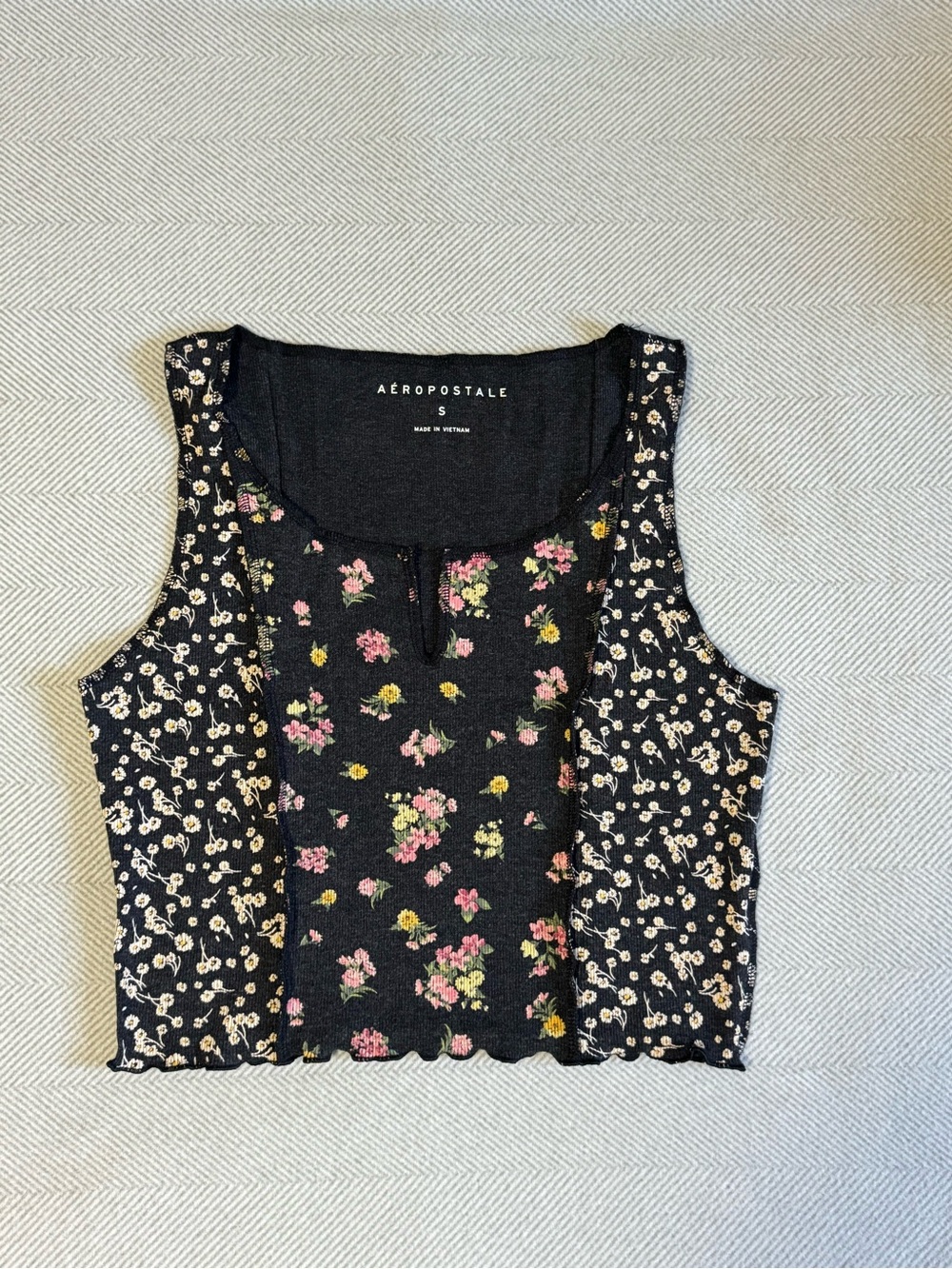 Aeropostale Black Floral Tank Top size S